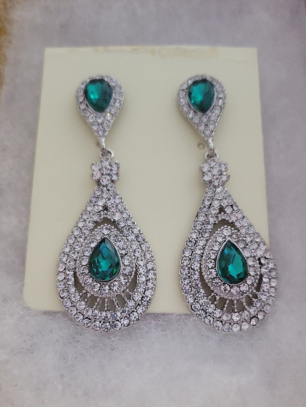Emerald Teardrop Crystal Dangle Earrings - Elegant Women's Jewelry